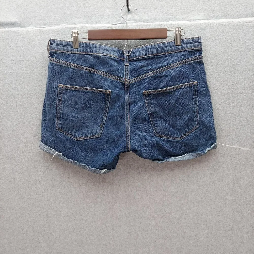 H&M  & Denim Jean Shorts Cut Off  Shorts   Size 12 - Picture 4 of 10